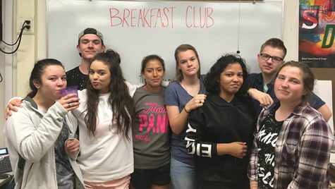 Photography Students Bring Breakfast to Class