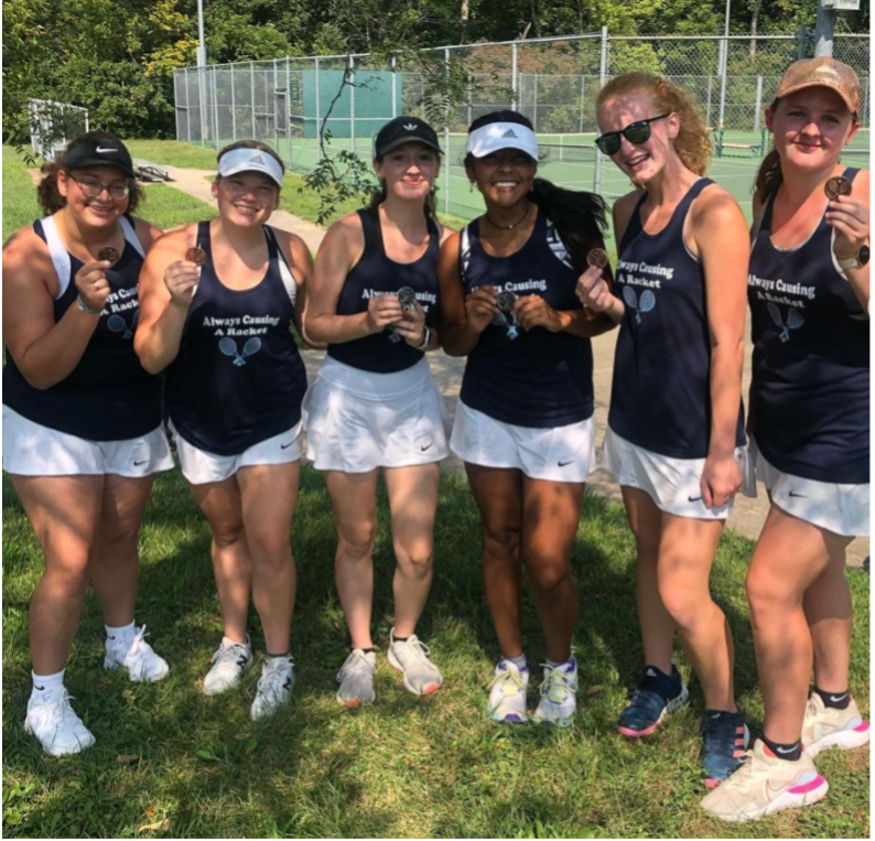 Tennis has success at two tourneys